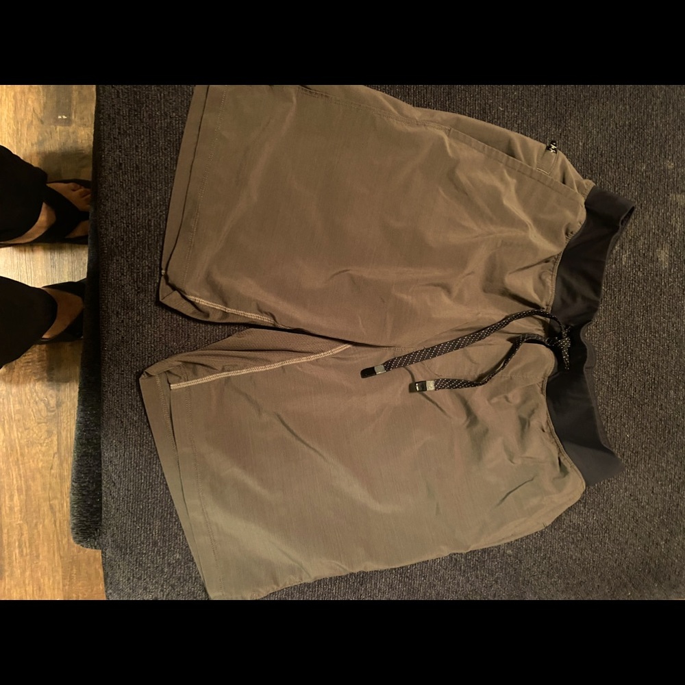 Slightly used fabletics 9inch men shorts